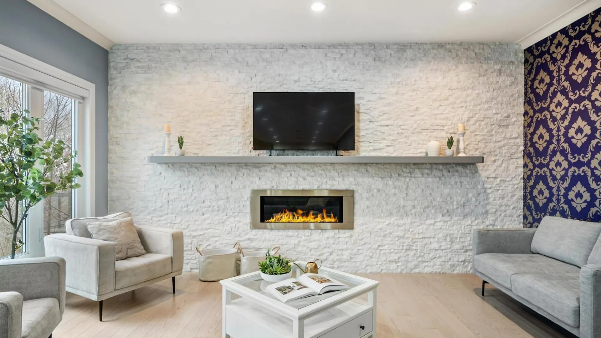 The Royal Ravine Luxury Retreat Villa Calgary Holiday home